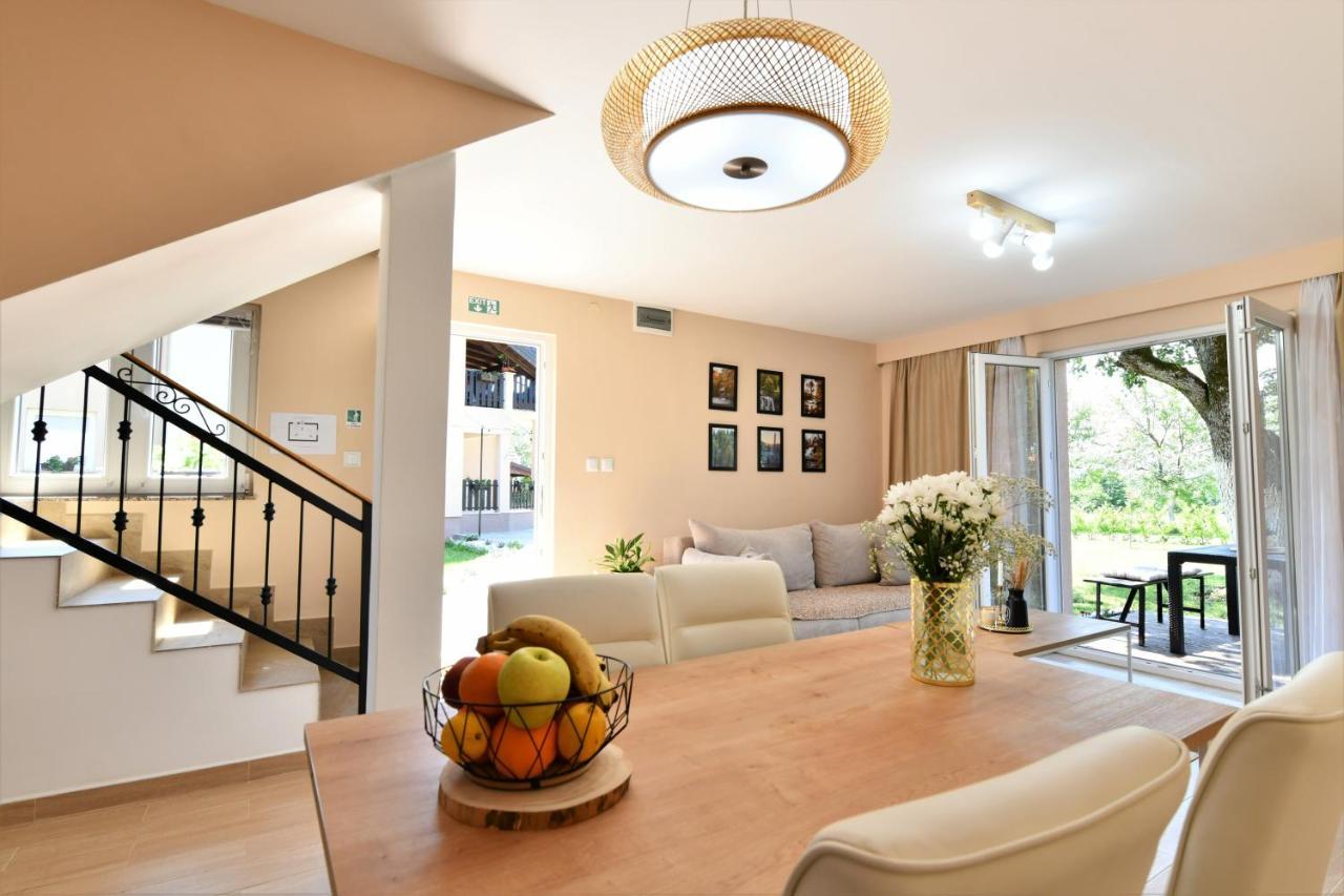 Apartments Green Linden Rakovica Extérieur photo
