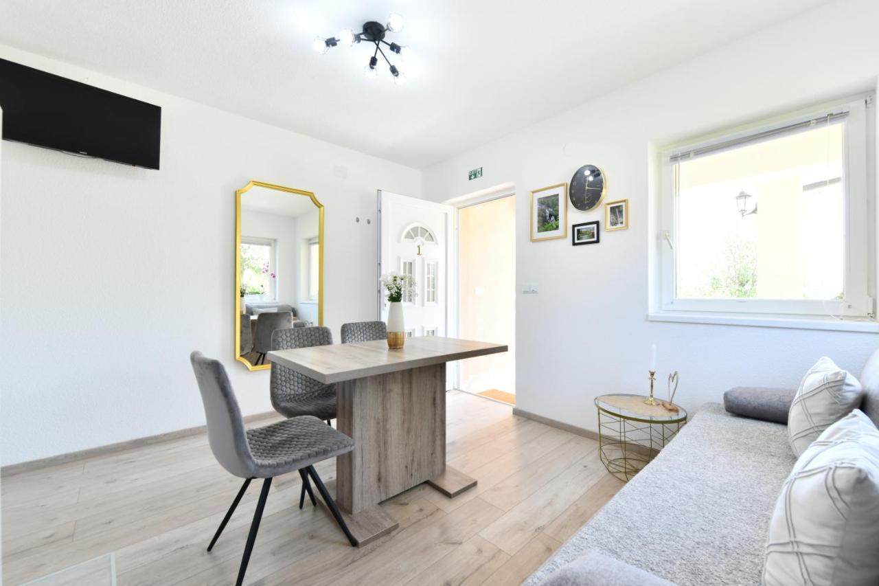 Apartments Green Linden Rakovica Extérieur photo
