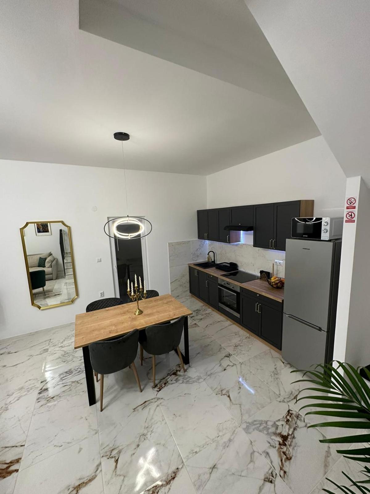 Apartments Green Linden Rakovica Extérieur photo