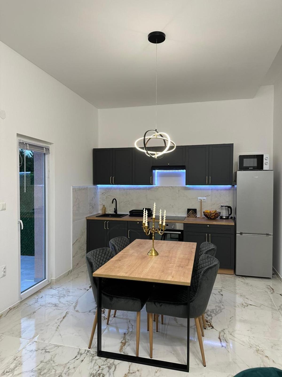Apartments Green Linden Rakovica Extérieur photo