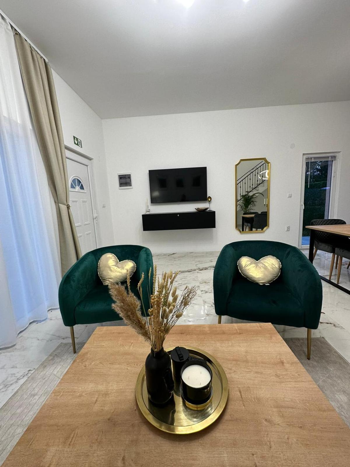 Apartments Green Linden Rakovica Extérieur photo