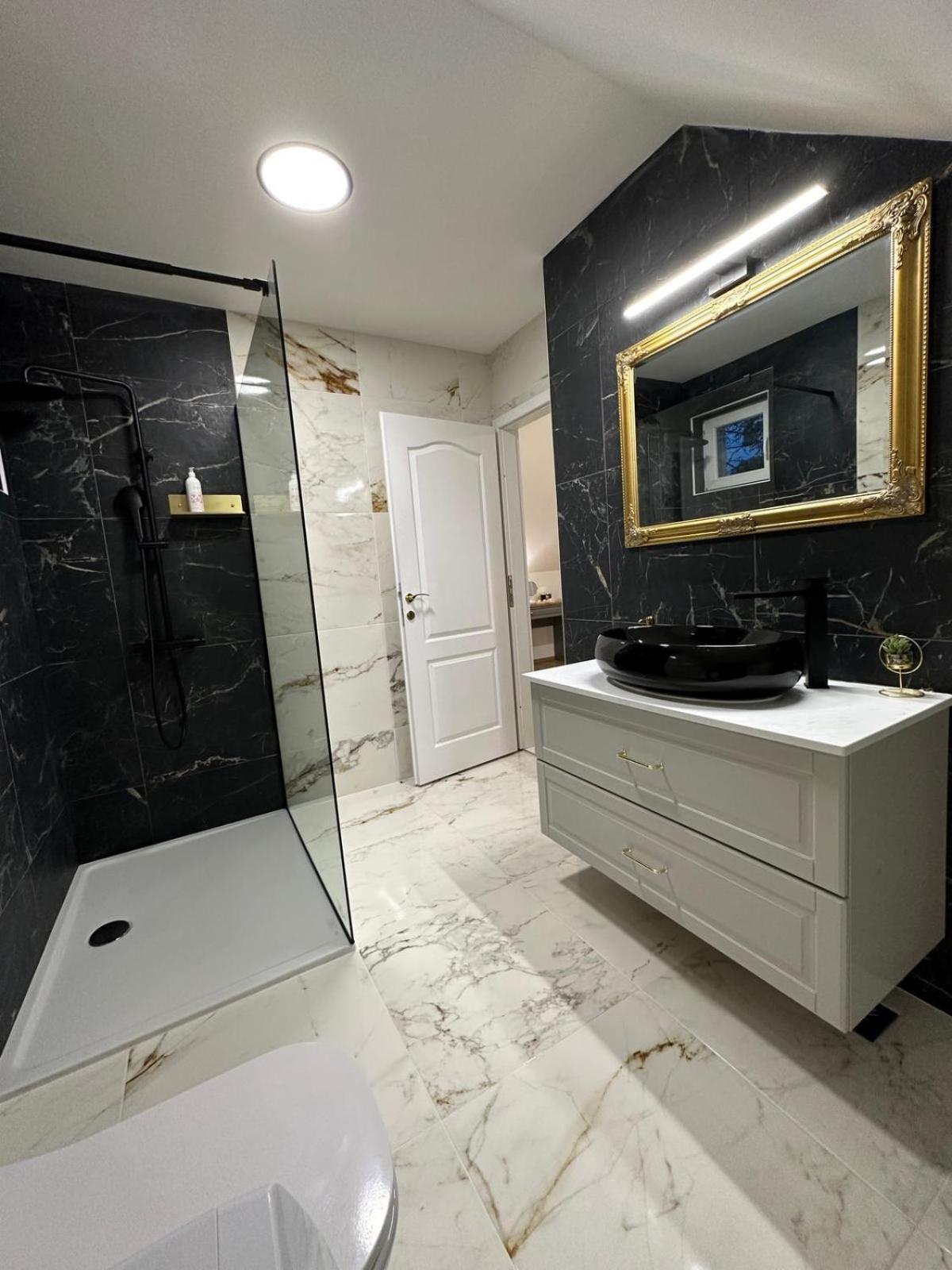 Apartments Green Linden Rakovica Extérieur photo
